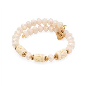 SALE! Alex & Ani Bracelet 💞